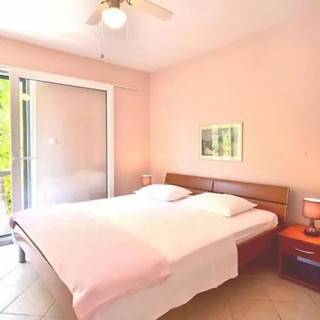 House Ivan Сasa de vacaciones *